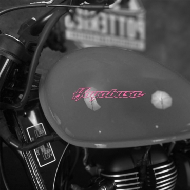 Наклейка на мотоцикл Suzuki Hayabusa