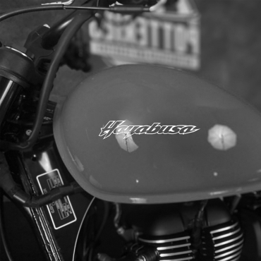 Наклейка на мотоцикл Suzuki Hayabusa