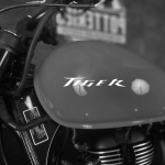 Наклейка на мотоцикл Honda Tiger