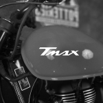 Наклейка на мотоцикл YAMAHA T MAX